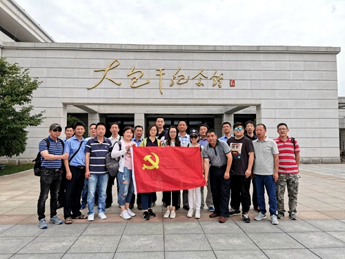 長運(yùn)二公司黨支部開展主題黨日活動(dòng)